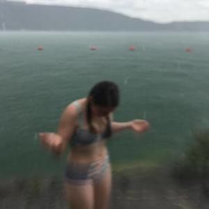 Meet your Posher, Claudia